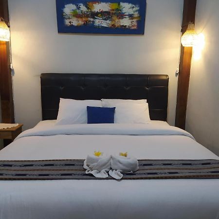 Bata Merah Homestay Banyuwangi  Ngoại thất bức ảnh