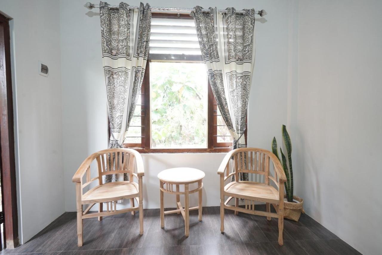 Bata Merah Homestay Banyuwangi  Ngoại thất bức ảnh