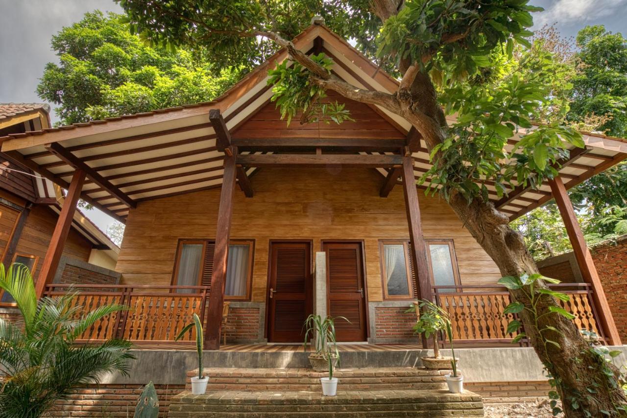 Bata Merah Homestay Banyuwangi  Ngoại thất bức ảnh