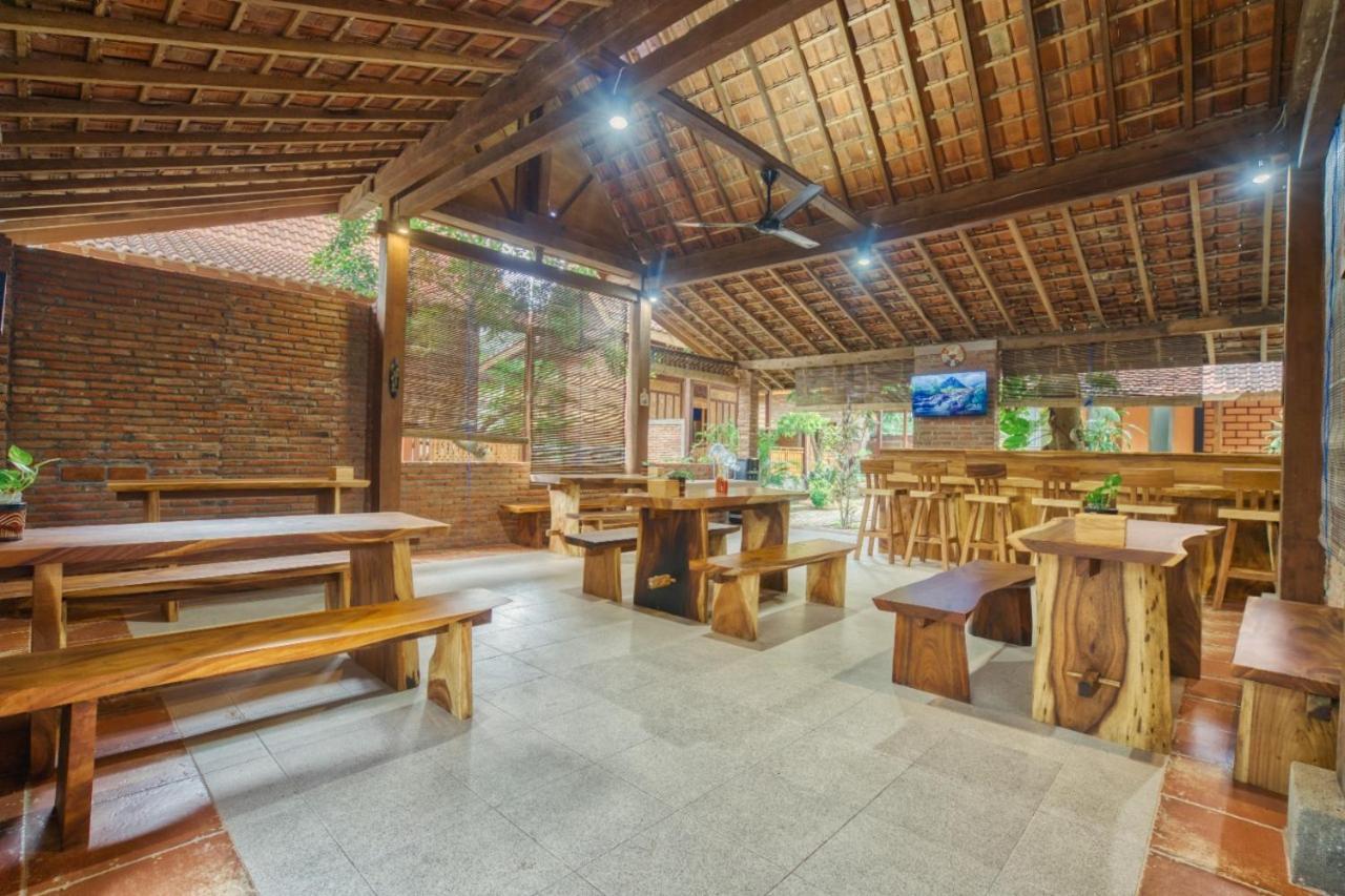 Bata Merah Homestay Banyuwangi  Ngoại thất bức ảnh