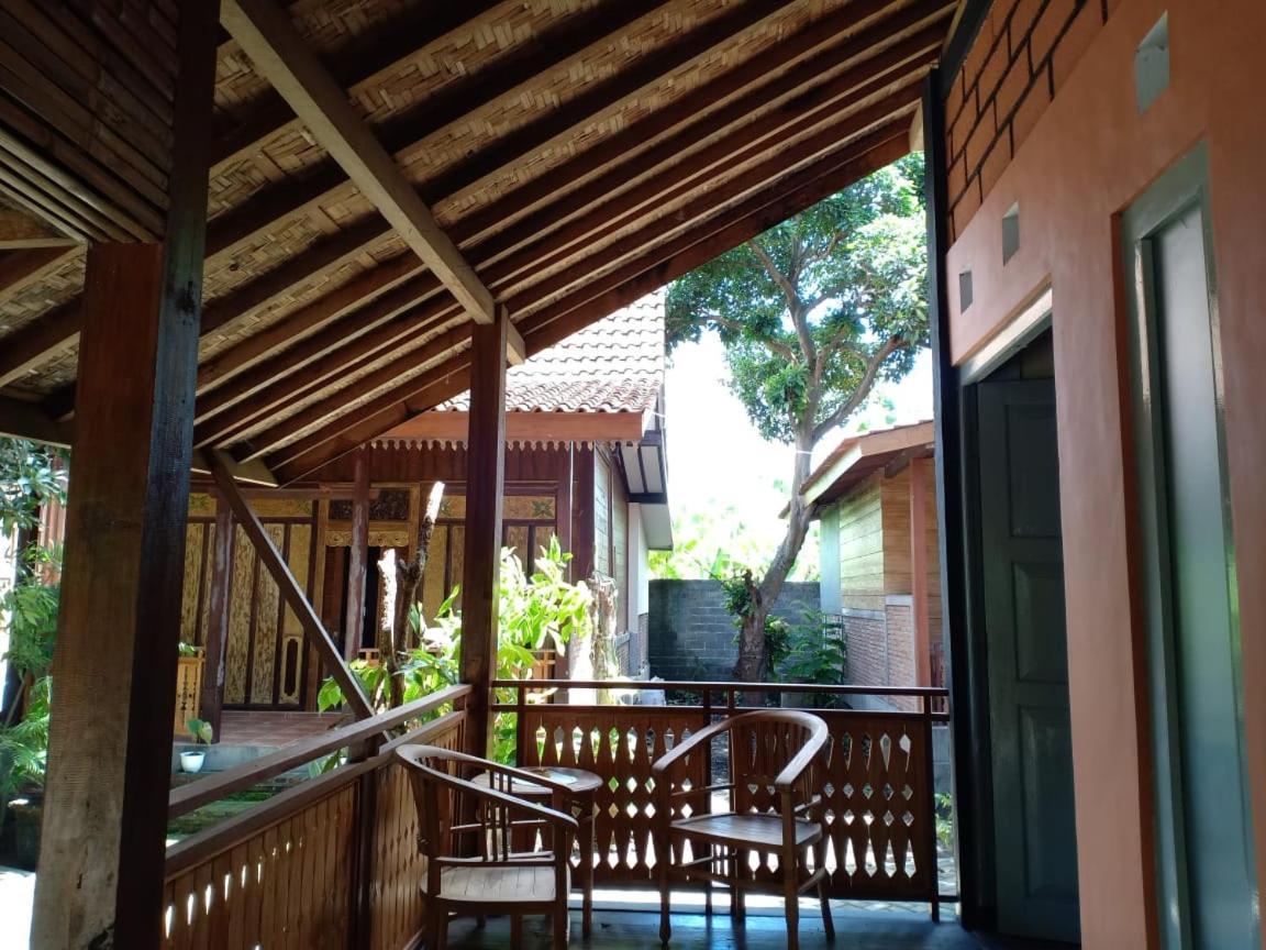Bata Merah Homestay Banyuwangi  Ngoại thất bức ảnh
