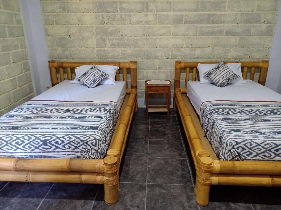 Bata Merah Homestay Banyuwangi  Ngoại thất bức ảnh