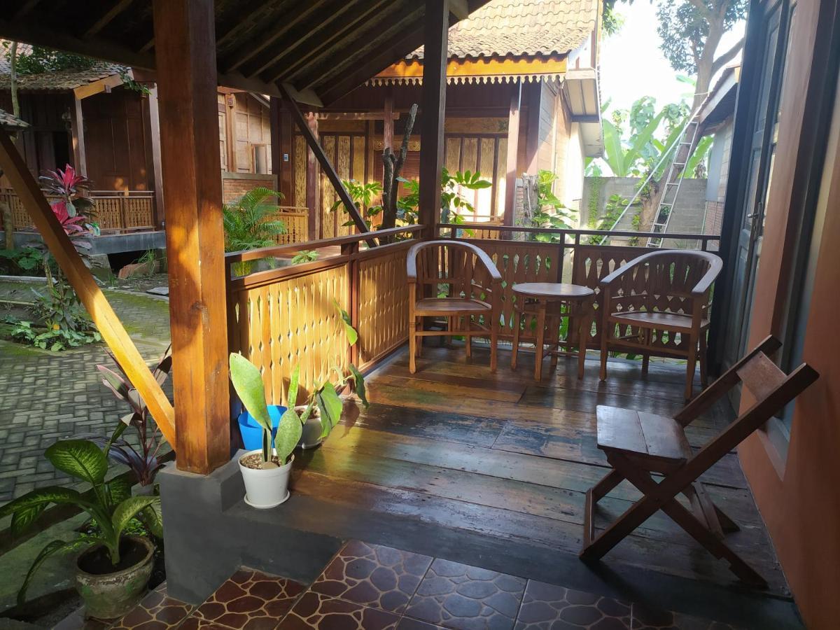 Bata Merah Homestay Banyuwangi  Ngoại thất bức ảnh