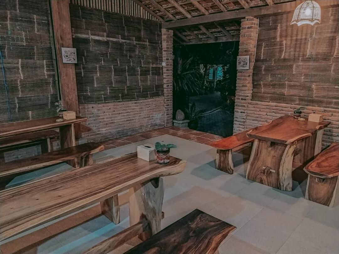 Bata Merah Homestay Banyuwangi  Ngoại thất bức ảnh